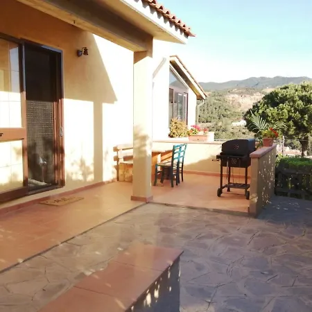 Casa Di Mezzo Apartment
